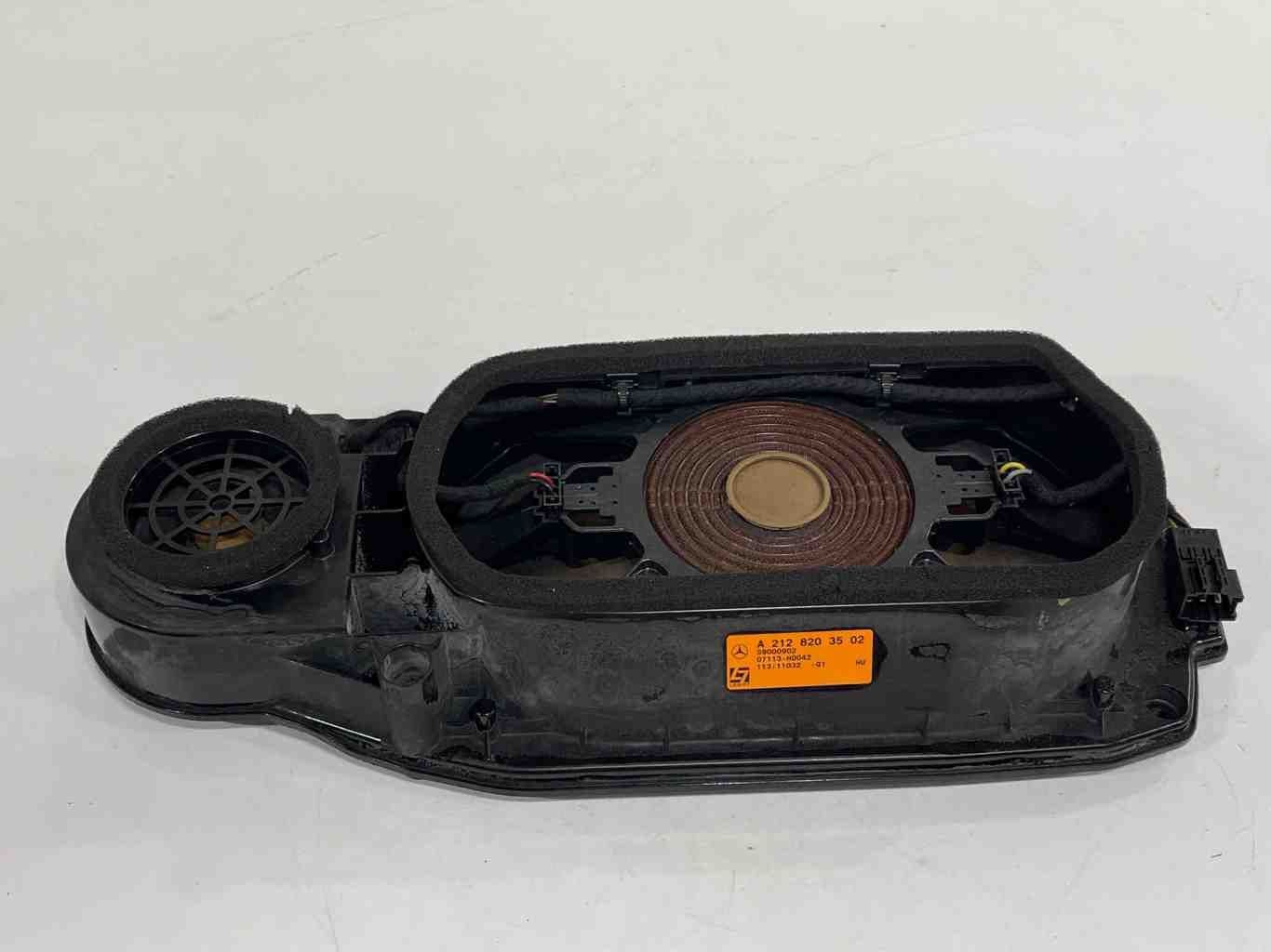 2010 - 2016 MERCEDES E350 Logic7 Rear Subwoofer Audio Speaker 2128203502 OEM