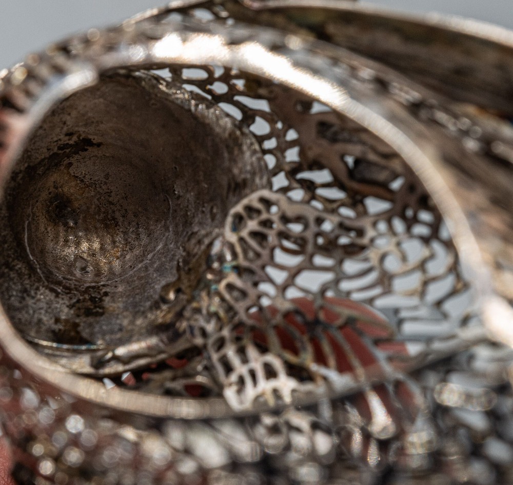 READ - Christofle Lumiere D'Argent Collection Sitting Bird Silverplate France