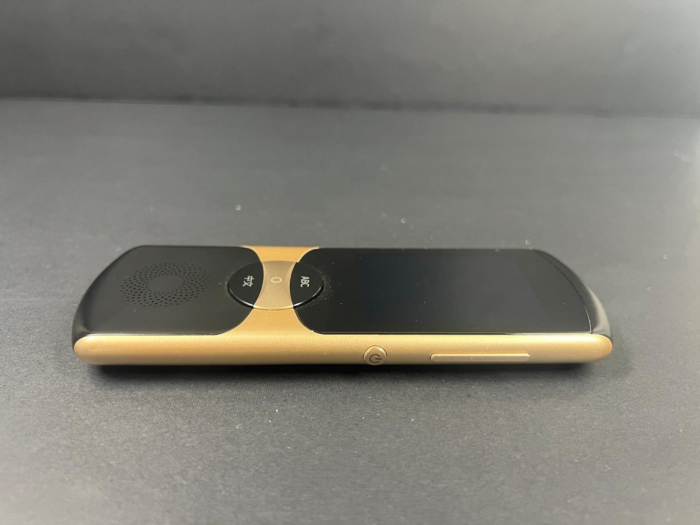 iFLYTEK Smart Voice Translator Gold/Black – Model AIT02