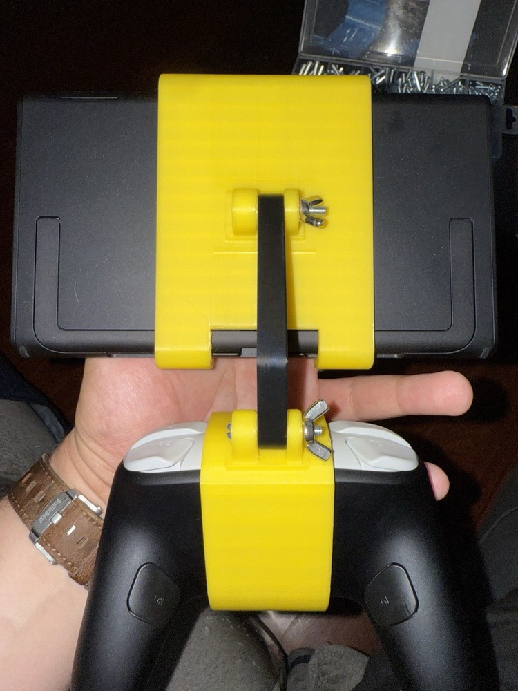 3D Printed Nintendo Switch 2 Pro Controller Mount Clip Adjustable Holder