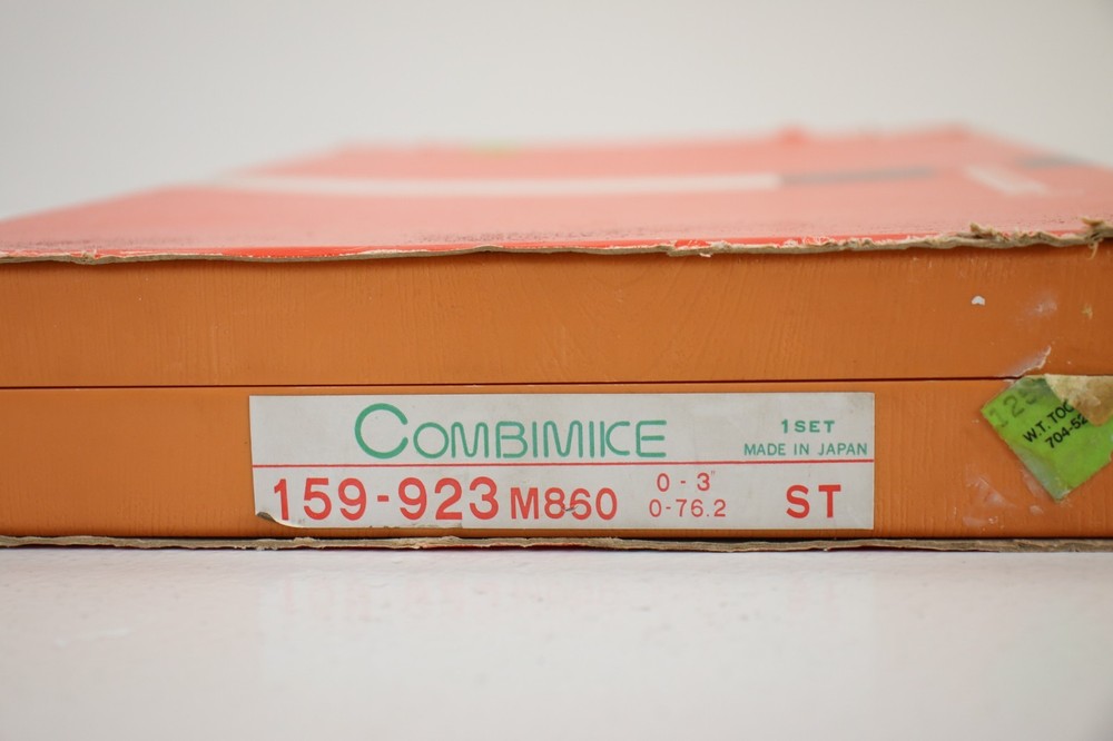 Mitutoyo Micrometer Combimice 159-923 M860 VERY NICE