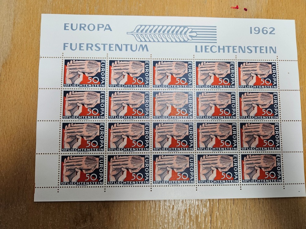 HA1804: Europe 418