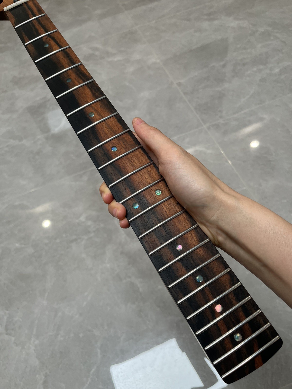 NEW Stainless Jumbo Frets Ebony 22fret Roasted Flame Maple electric guitar neck