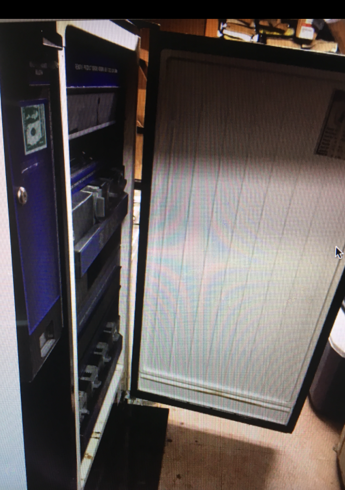 Products Snack & Candy& drinks &change Vending Machine - Great Price!