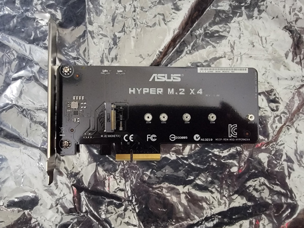 ASUS HYPER M.2 X4 MINI ACCESSORY