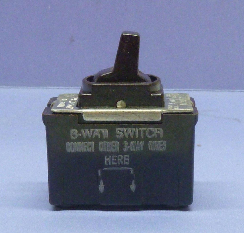 Vintage Brown 3-Way Toggle Quiet Light Switch Despard Interchangeable - Eagle