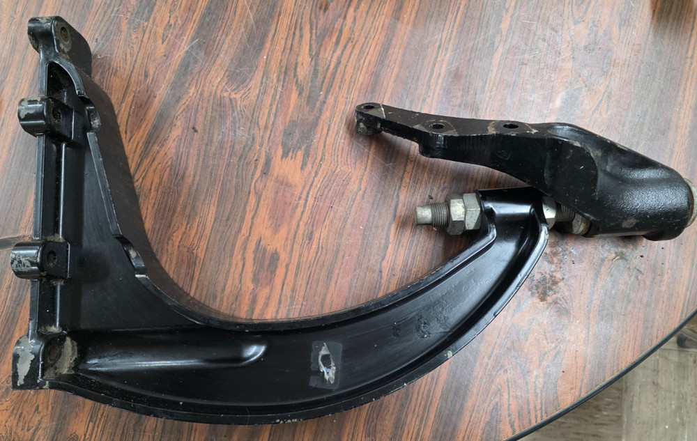 Mercruiser 76839T 77877A2 Stern Drive Front Support Mount & Bracket
