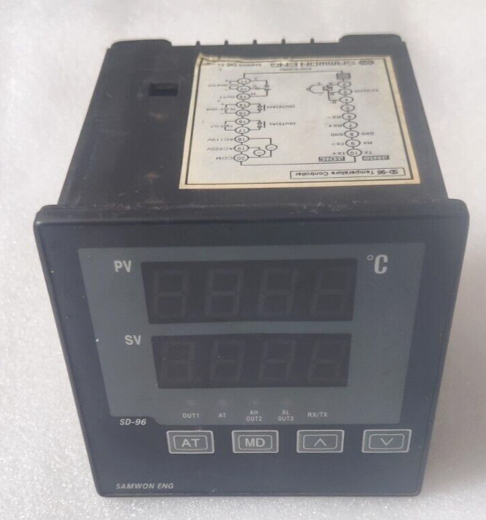 SAMWON ENG SD-96 TEMPERATURE CONTROLLER RANGE: -150 -1200 C MODEL:SD-96K12RRAN