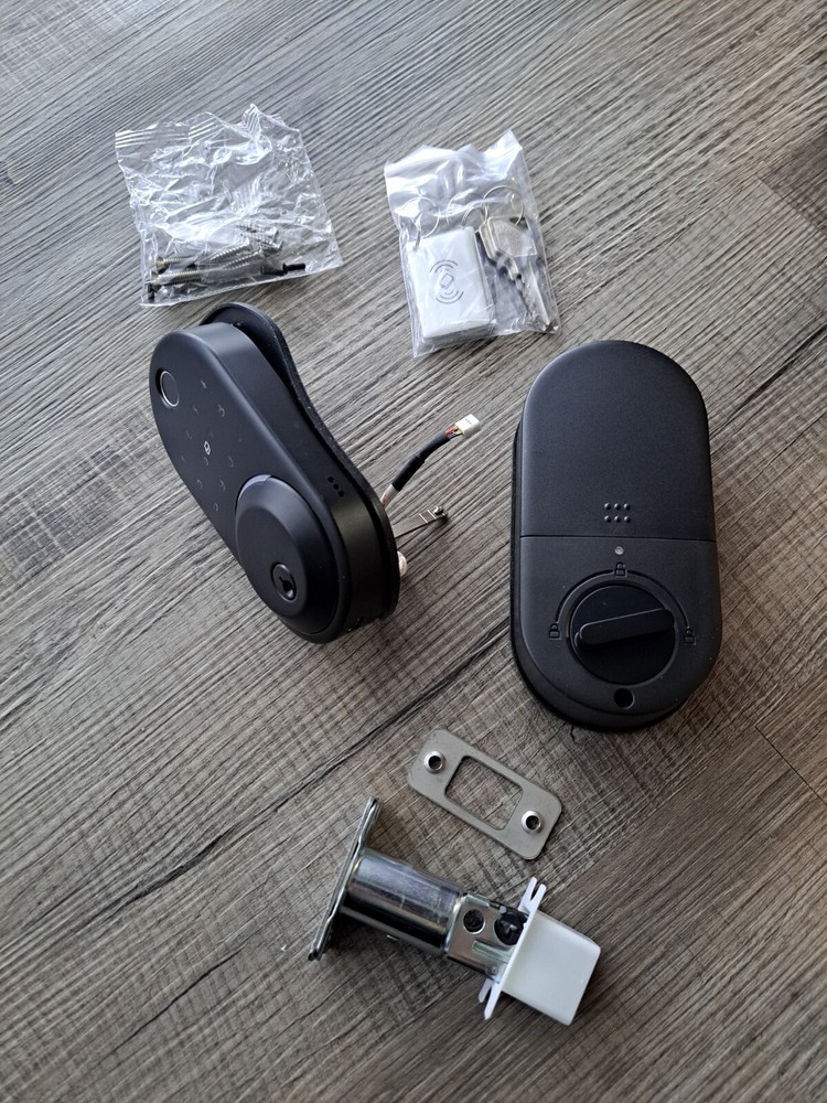 Smart Lock for Front Door Keyless Entry Door Lock Deadbolt with App Control