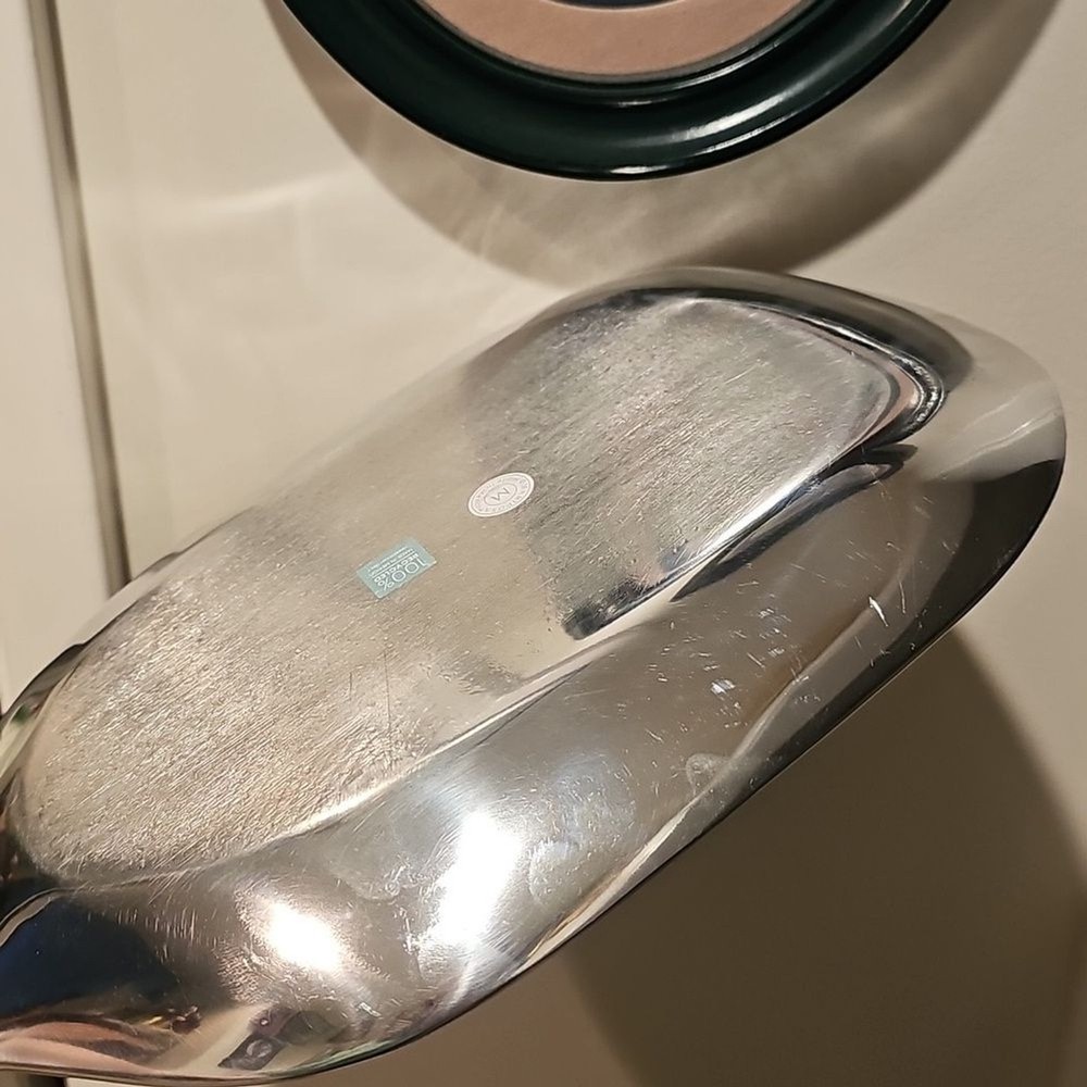 Mariposa Pickleball Paddle Engravable Server – “M” Monogram