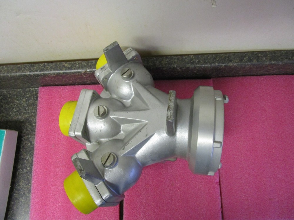 NEW! Storz Fire 100 Manifold