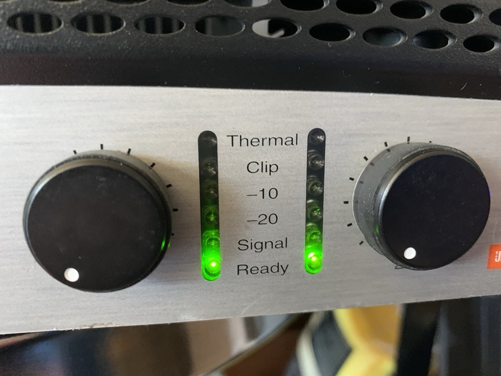 Crown DSi4000 2-Channel Power Amplifier