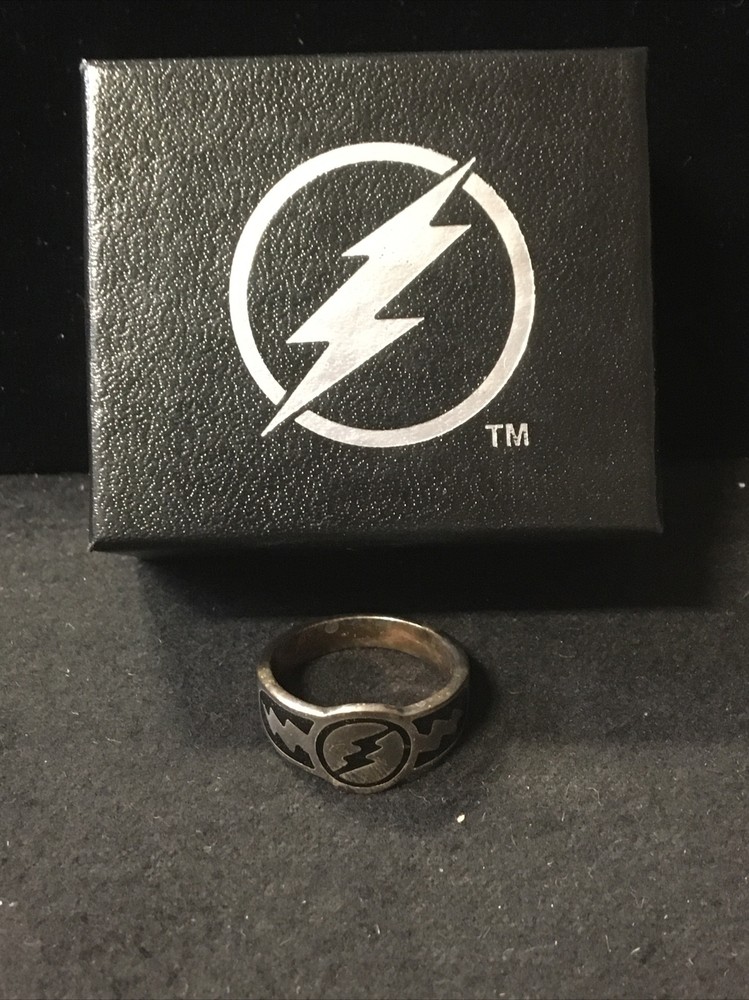 1999 2000 THE FLASH LOGO STERLING SILVER RING - DC COMICS - SIZE 9