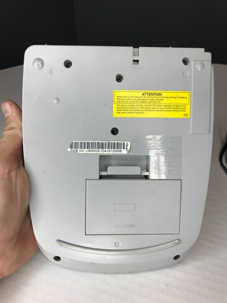 Electronic Brother P-Touch PT-1750 Labeling System Thermal Maker Printer AD-30