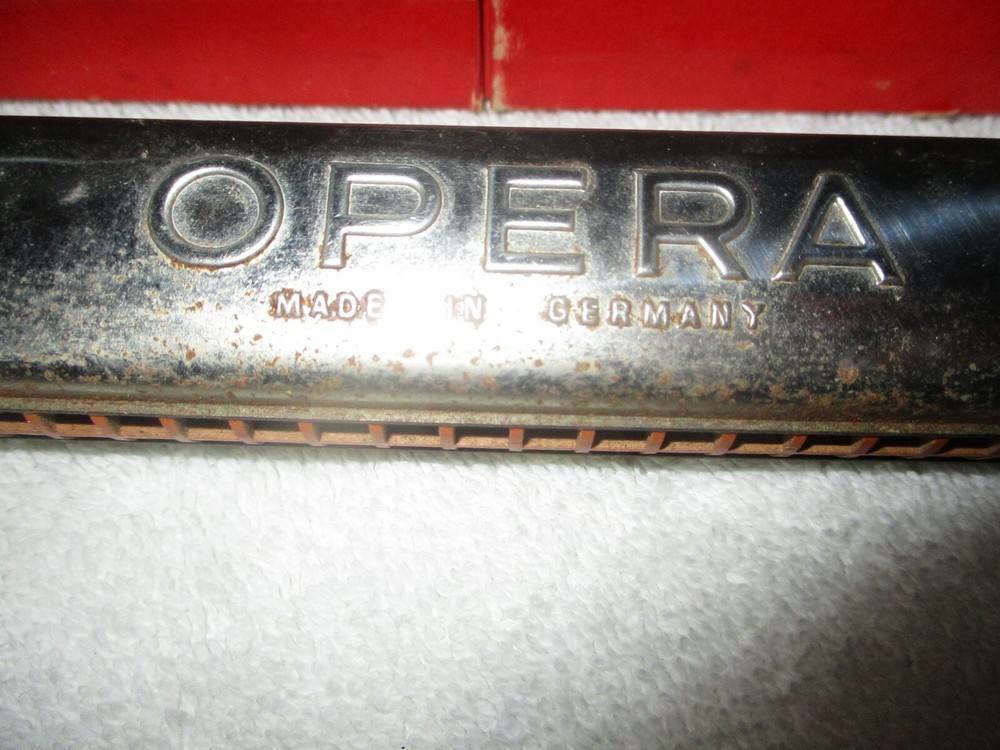 Harmonica vintage/Made in Germany with box.