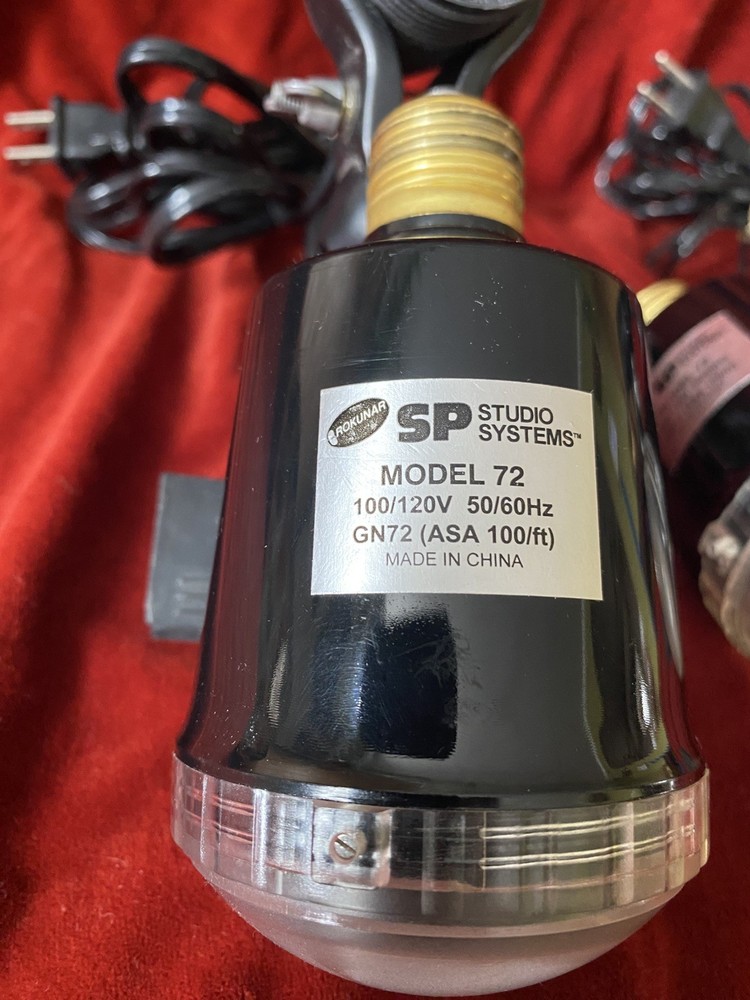 2- Rokunar SP Studio Systems Flash Unit Model 72 + 2 AC Sockets , Clamps