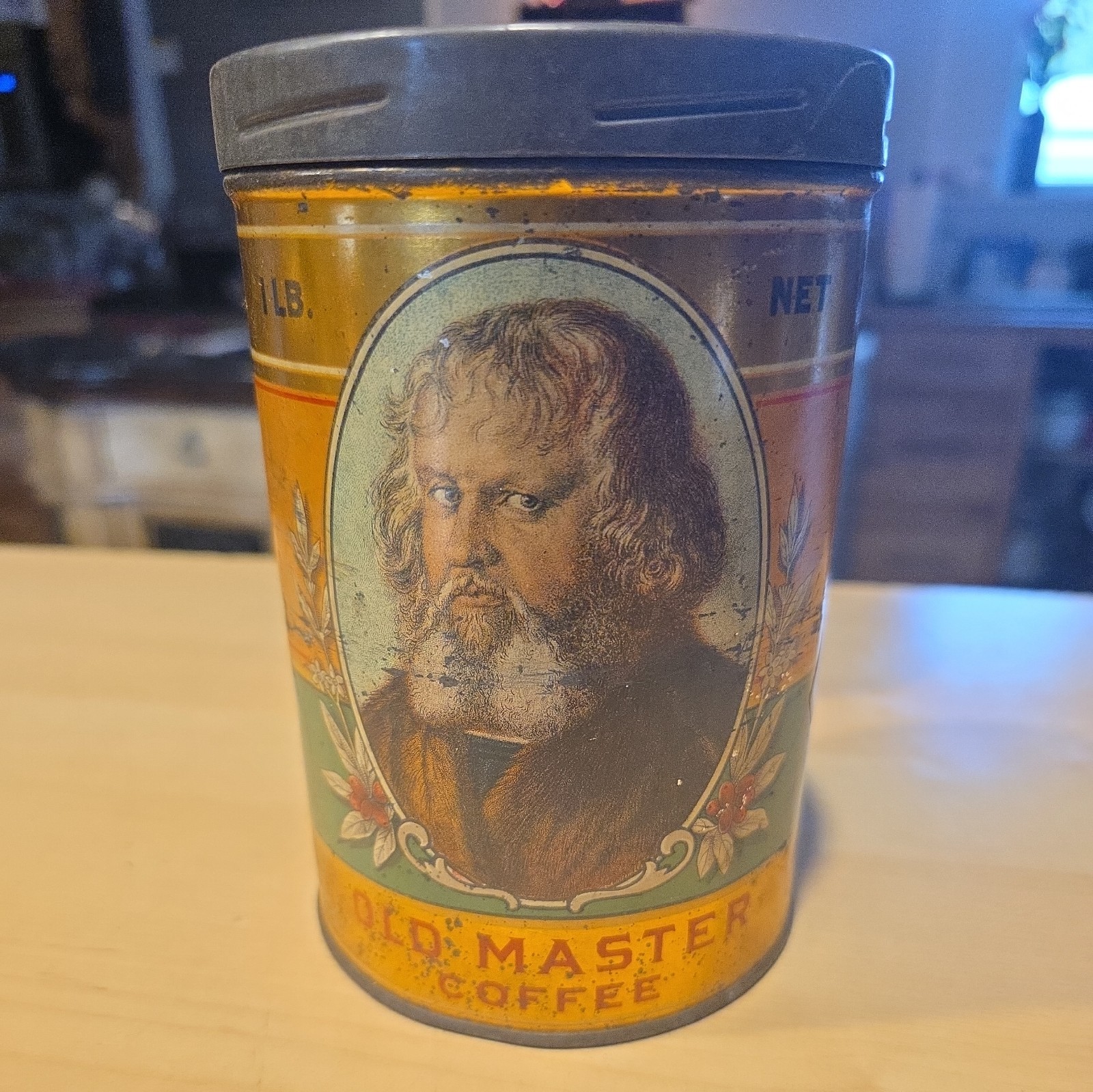 VINTAGE OLD MASTER BRAND COFFEE TIN ADVERTISING COLLECTIBLE GRAPHICS 463-U