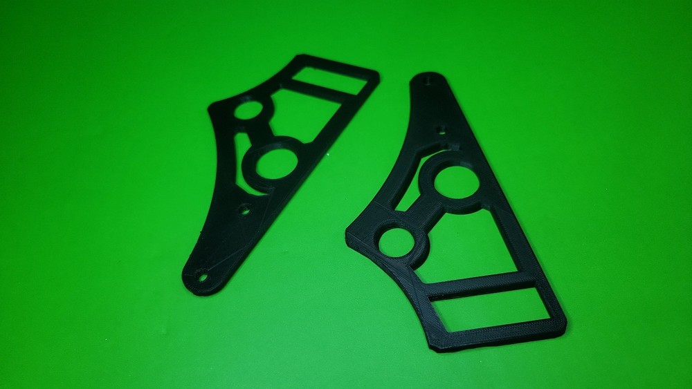 CB RADIO HANDLE STAND FOR VARIOUS MODELS