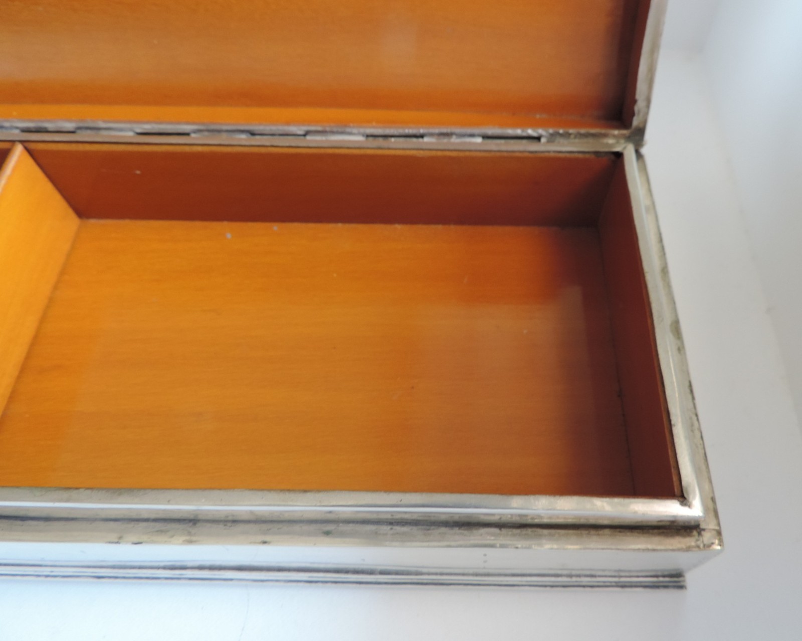 20th Century Thai Siam Sterling Silver & Niello Garuda Box, Bangkok, c.1940 503g