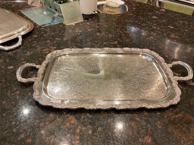 Vintage Oneida Du Maurier Silverplated Handled Serving Tray 24X14