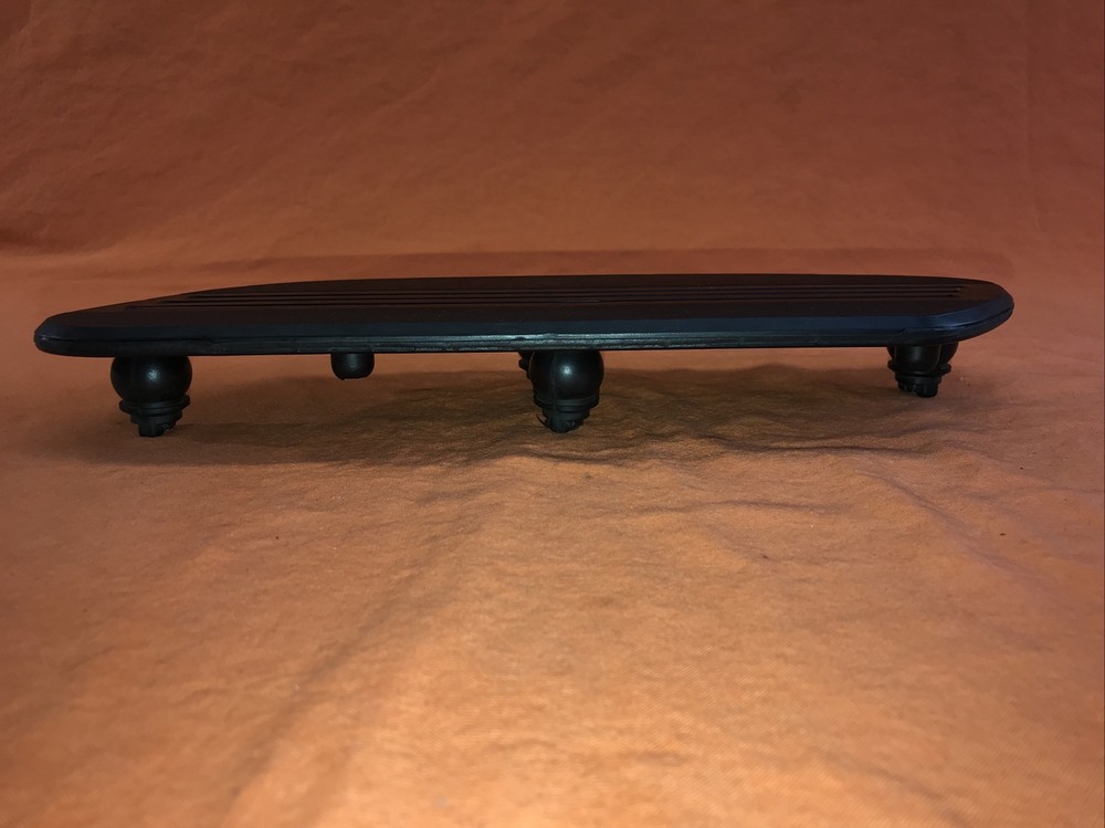 HARLEY-DAVIDSON GENUINE STREAMLINER FLOORBOARD RUBBER INSERT-RIGHT SIDE ONLY!