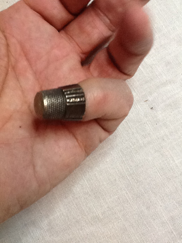 THIMBLE STERLING #9 042525B