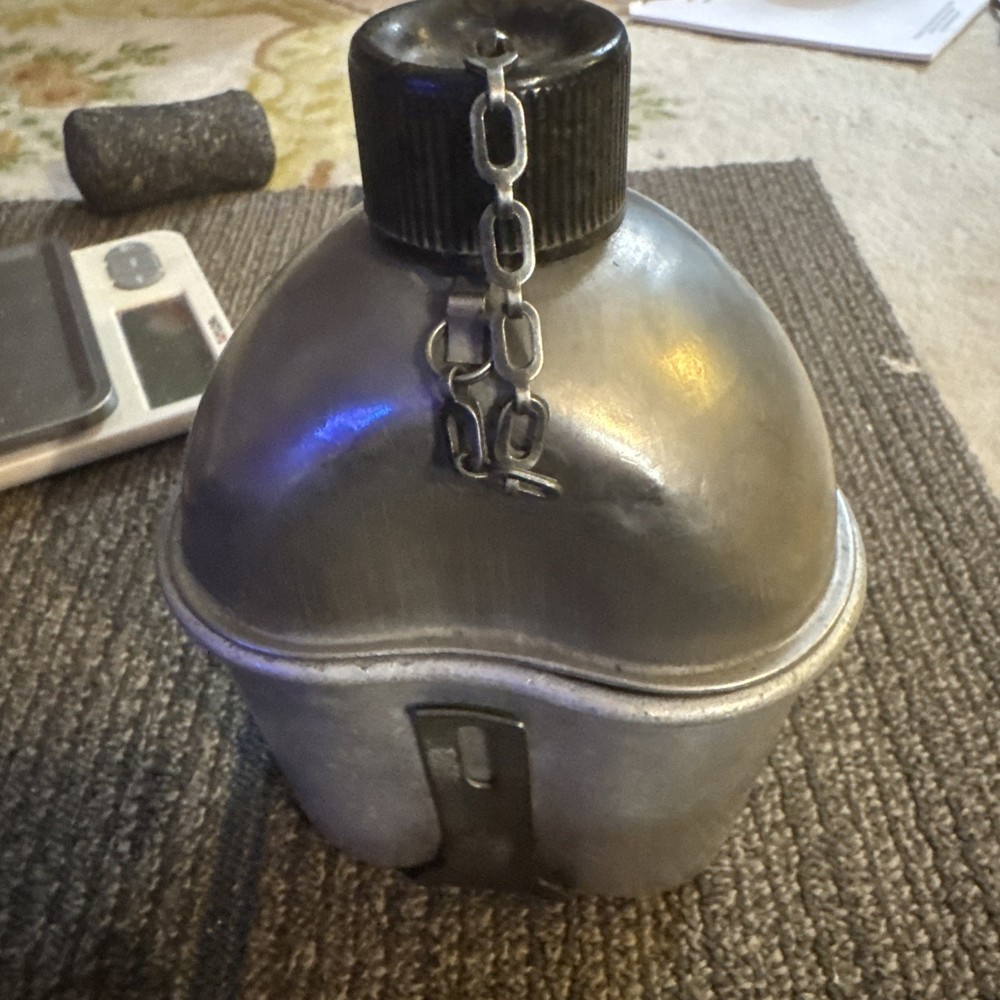 ORIGINAL WWII US ARMY & MARINE M1945 CANTEEN. CUP-1945, TACU CO