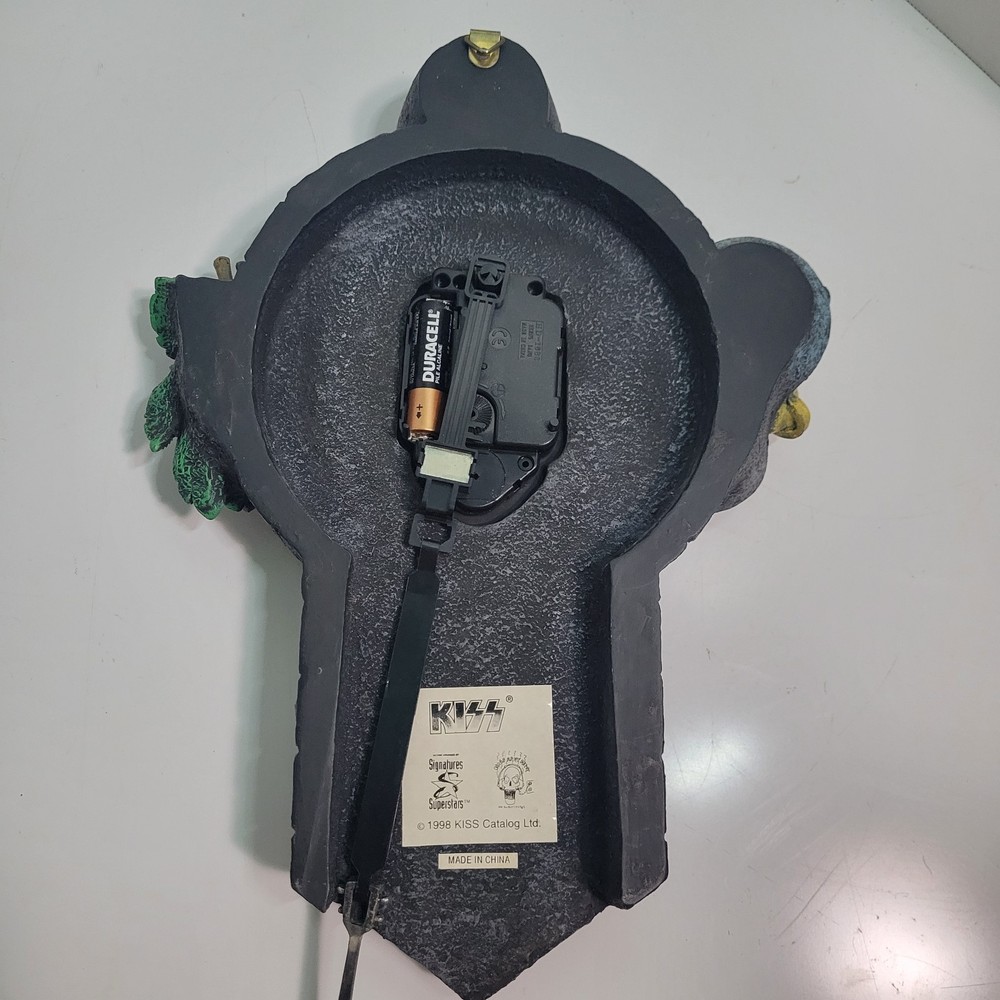 KISS Vintage 1998 SPENCER GIFTS Pendulum Wall Clock