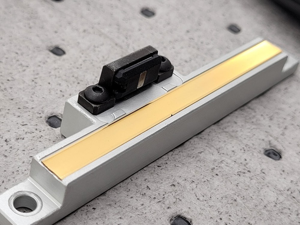 Renishaw Optical Incremental Encoder Read Head RGH24Z30F00A RGH24 0.5um 3m