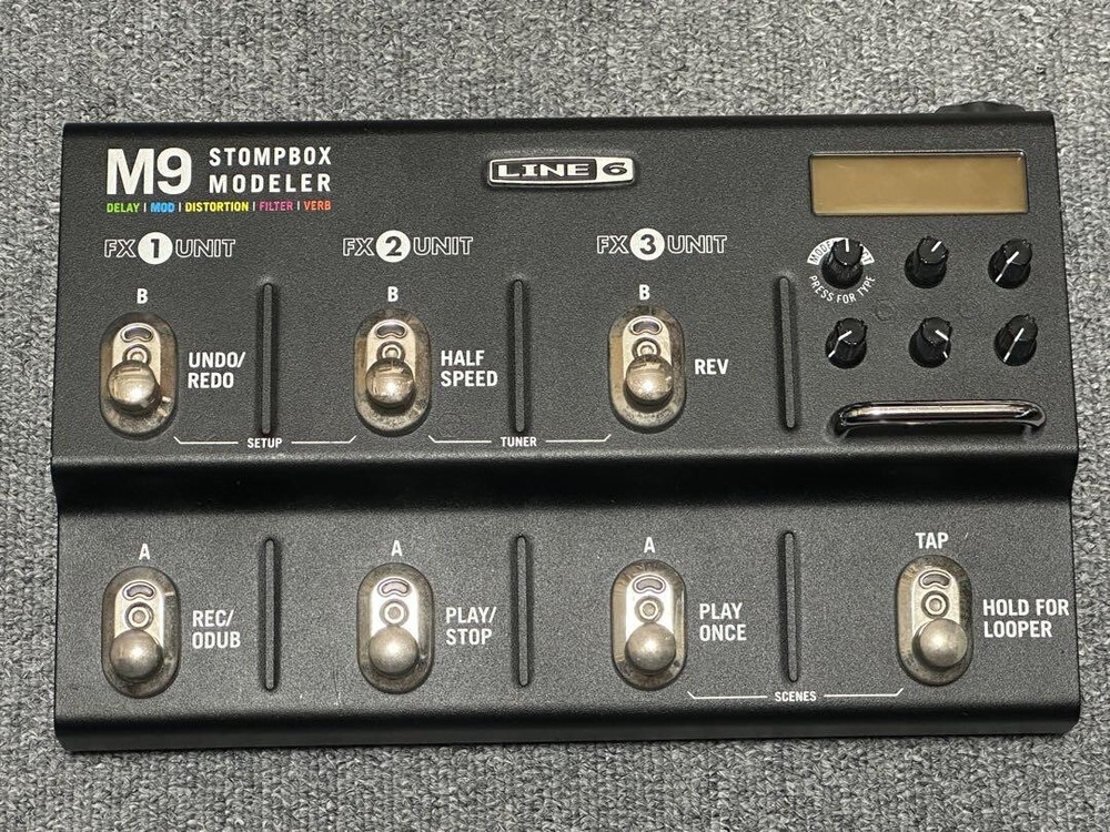 Line6 M9 Stomp box Modeler Multi-Effects Guitar Effect Pedal Tested Excellent
