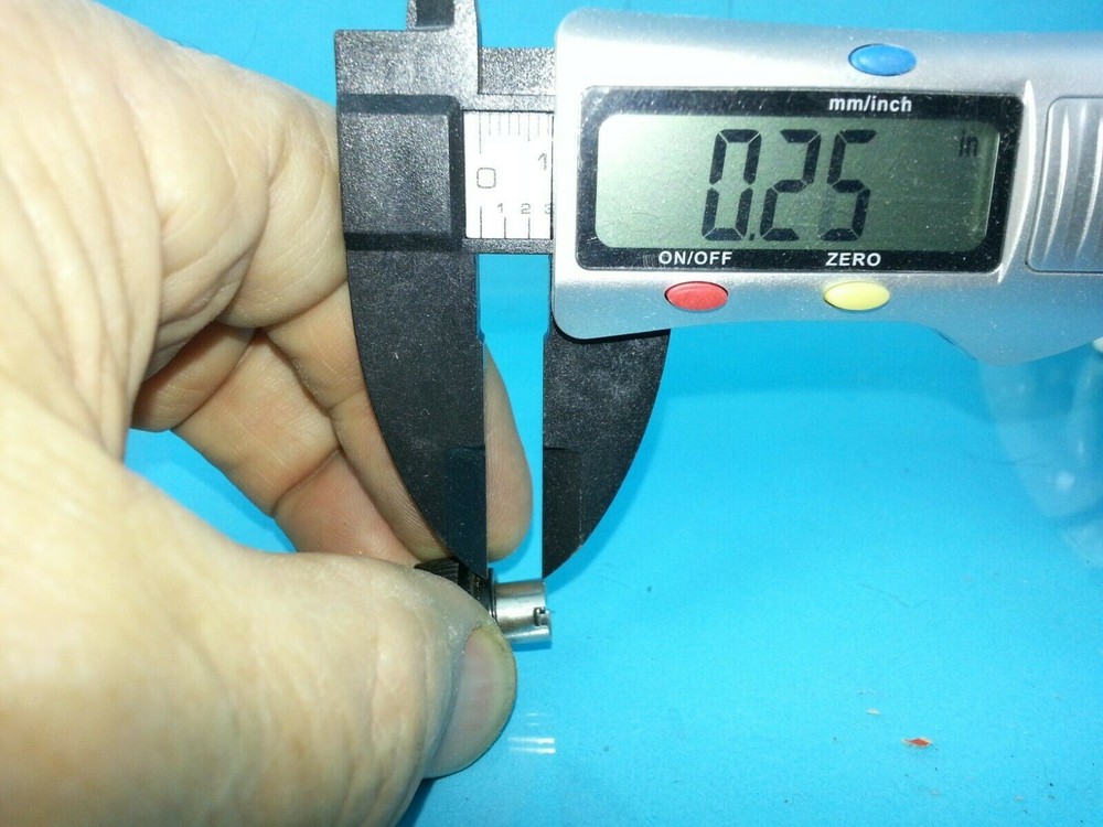 TEKTRONIX 500 SERIES FUSE HOLDER