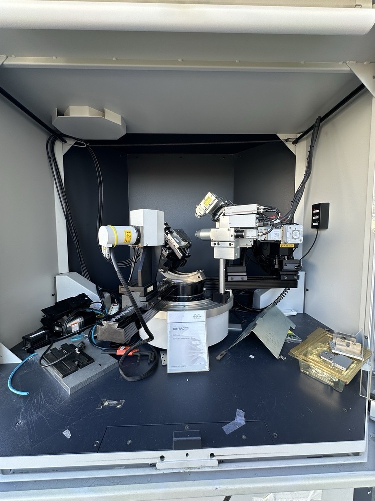 Bruker D8 Discover Diffractometer System