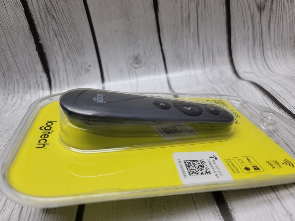 Logitech R500 Wireless Presenter Laser Presentation Remote Graphite 65ft New