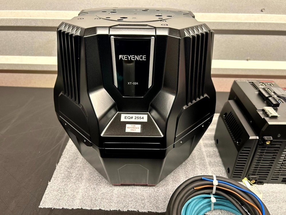 KEYENCE XT-024 Inline 3D Appearance and Dimension Camera unit