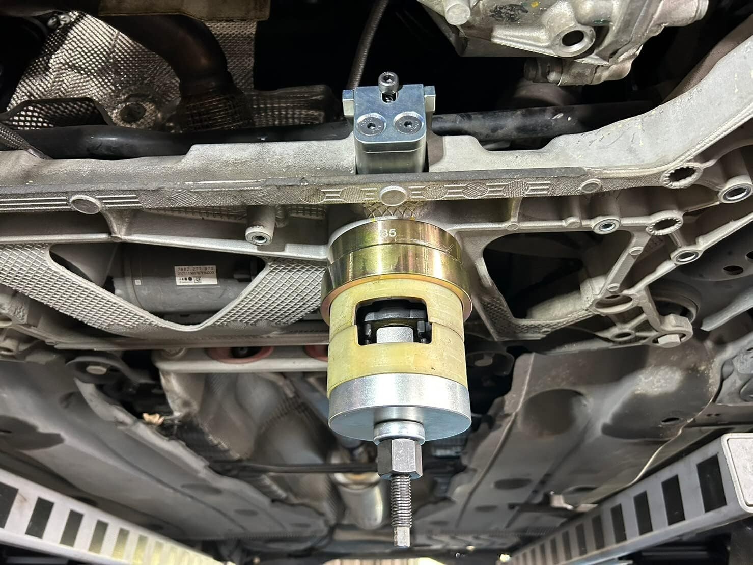 New Front Suspension SILENTBLOC R/I Tool VW Alternative VAS6779A