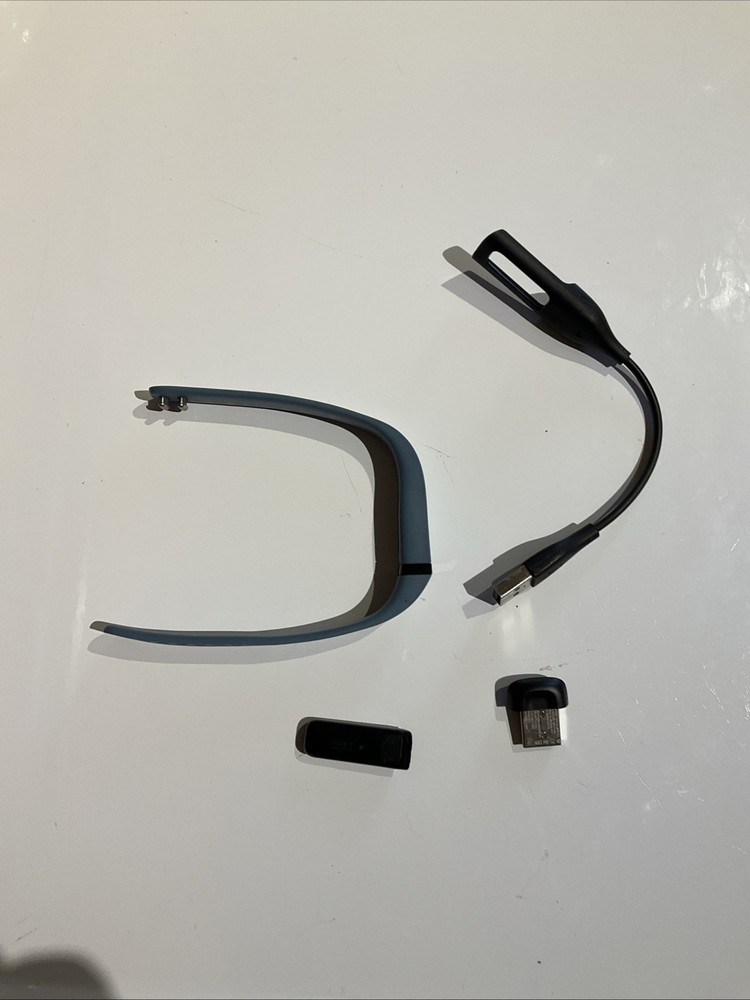 Fitbit Flex Wireless Activity Tracker - Blue (FB401BU) Includes Original Box