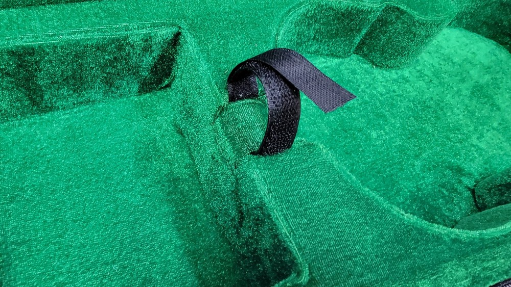 A-Style Microgroove Pattern Mandolin 3/4 Case Black green lining