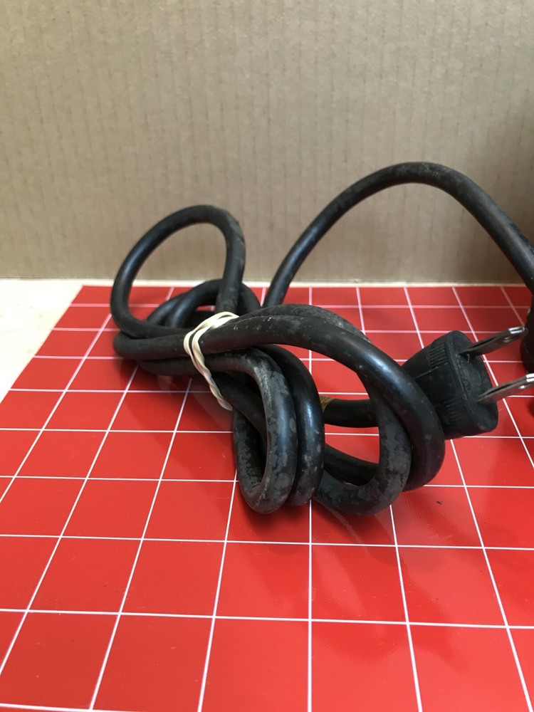 Superior Electric Powerstat Variable Transformer Type 216 0-270V