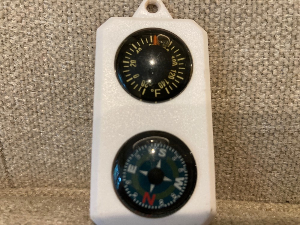 Bose Speakers Compas Key Chain 2" EUC