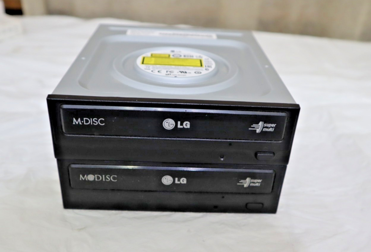 LG GH24NS95/GH24NSBO Super Multi Internal DVD Writer Lot of 2