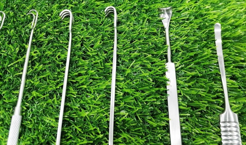 26pcs Basic General Hand Palm Wrist Surgery Plastic & Veterinary Instruments Set