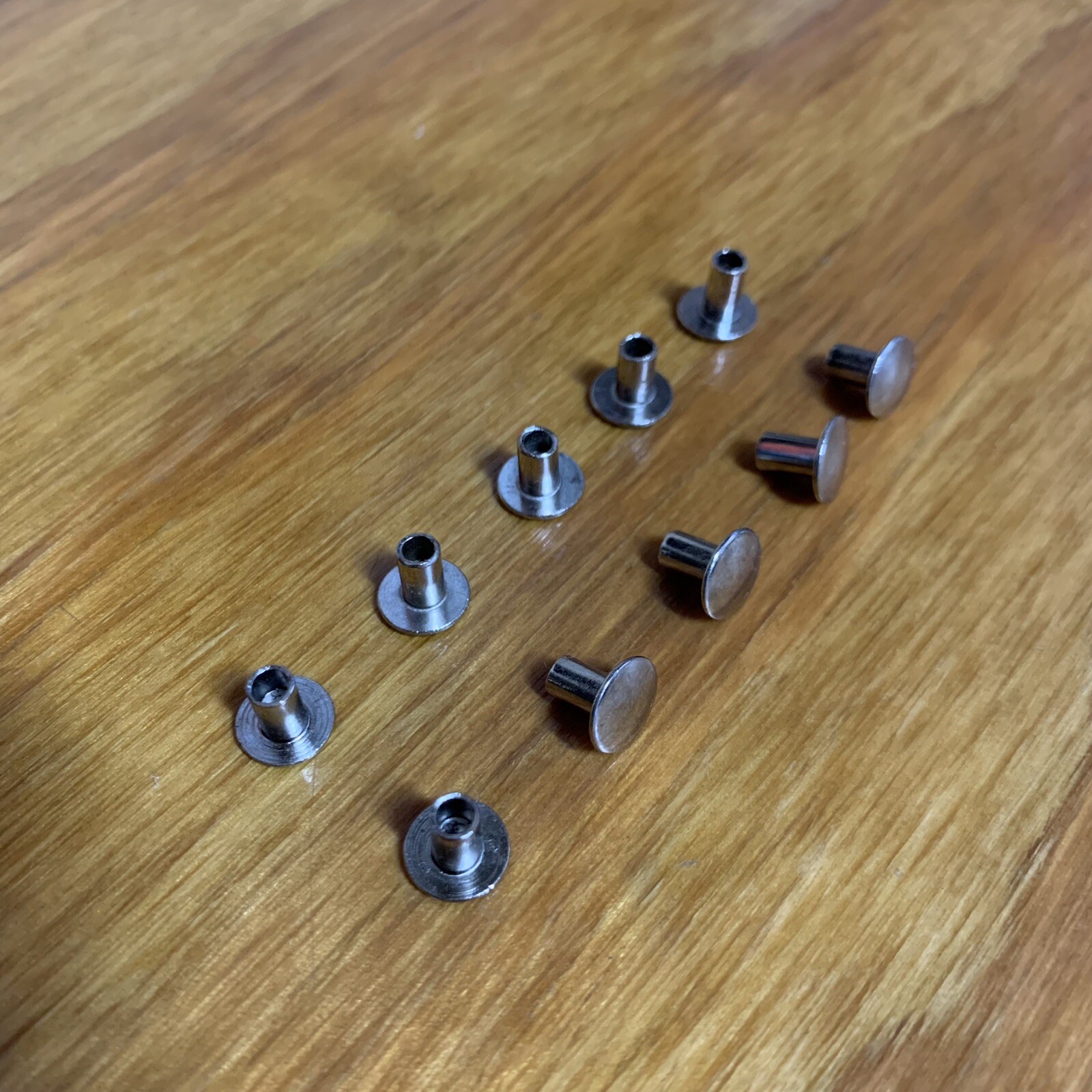 10 FENDER RIVETS AUTHENTIC FITS SCHWINN STINGRAY KRATE & OTHERS VINTAGE NOS