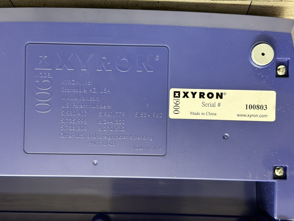 Xyron XRN900 9-Inch Creative Station Multi-Function Laminating/Crafting System