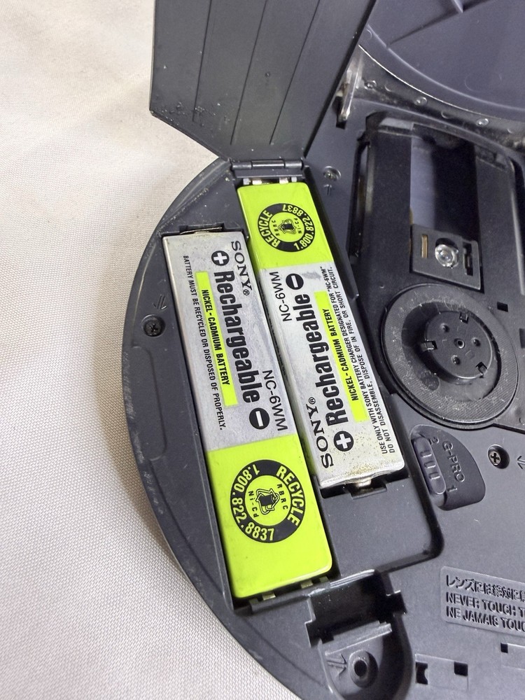 Sony D-EJ825 Portable CD Player And Adapter Working Condition, Needs Batteries