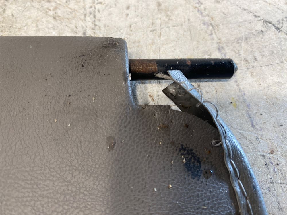 2006 Kenworth T2000 Visor (654-10546)