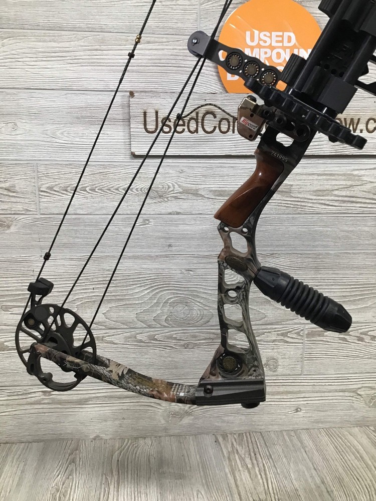 Mathews Switchback XT Right Handed 28" 50-60# Package Great condition