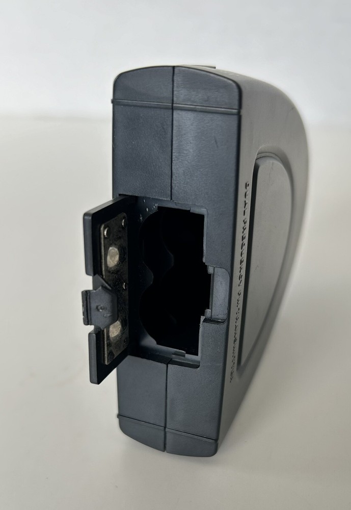 Dual Frequency FM Transmitter - AA Battery Operated *Untested*