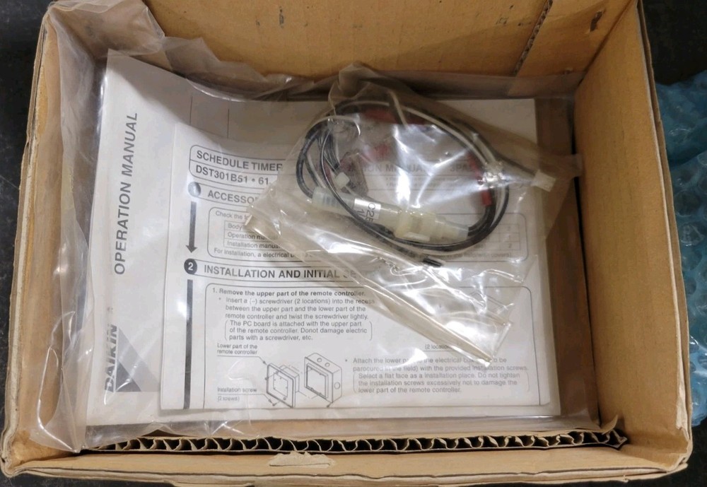 Daikin DST301B61 Wall Mounted Schedule Timer Controller Centralized Control VRV