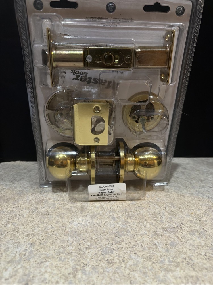 Master Lock Security Set Deadbolt 2 Pack Keyed Alike bright brass New