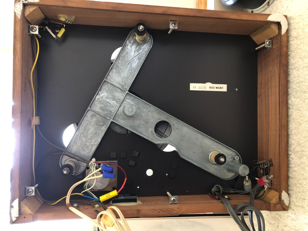 VINTAGE AR XA Belt Drive Turntable
